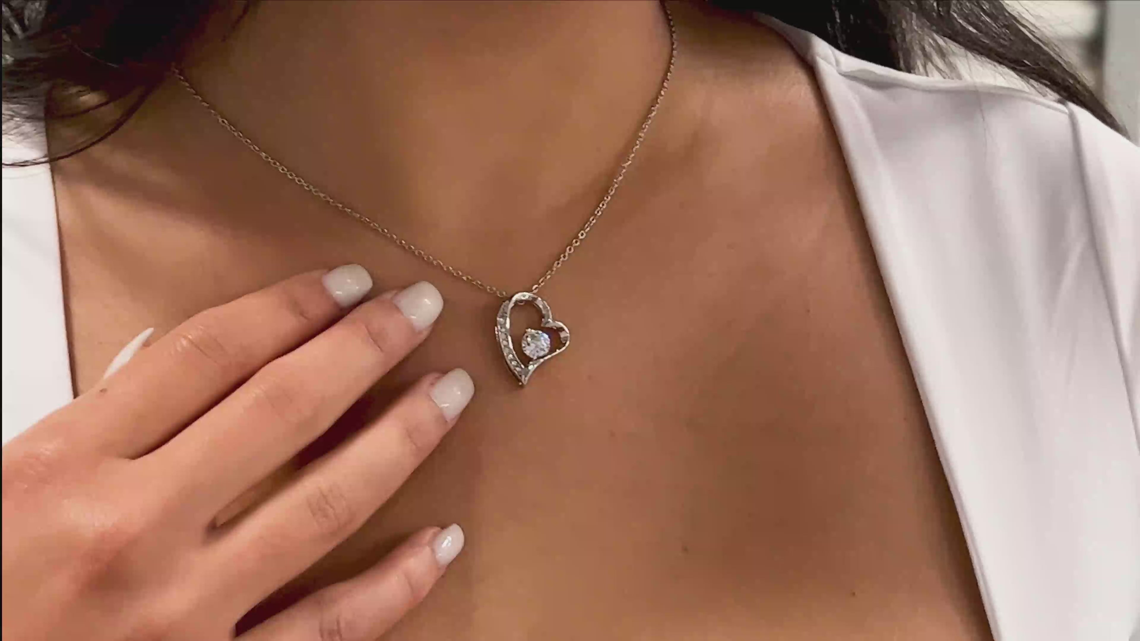 Anniversary gift for her, gold heart necklace, gifts for wife